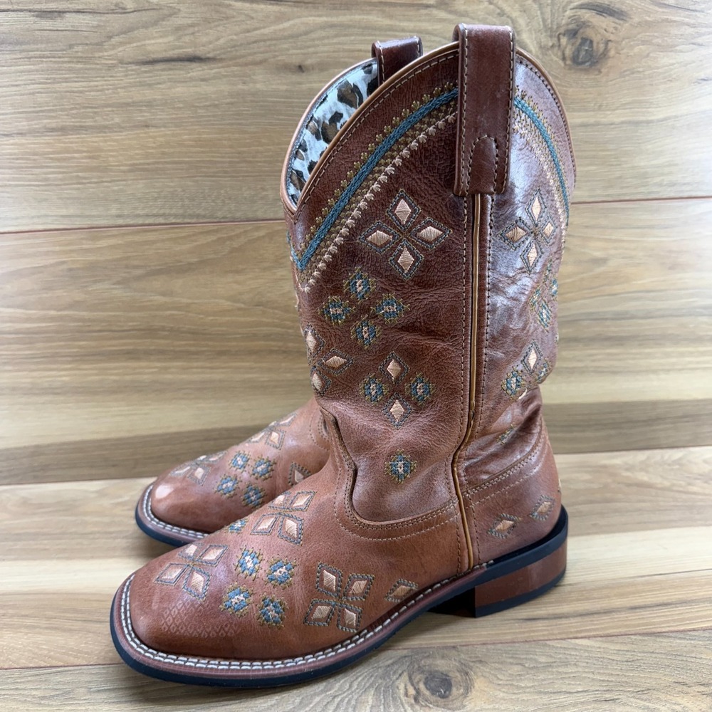 Laredo Boots Womens Size 6.5 Brown Leather Embroidered Square Toe Western